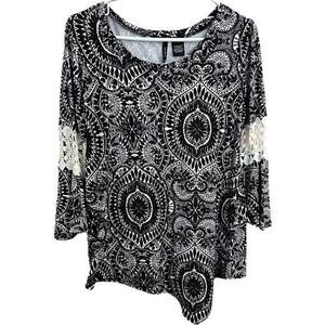 New‎ Directions Women’s Blouse Top Lace Detail Pullover White Black Size Medium